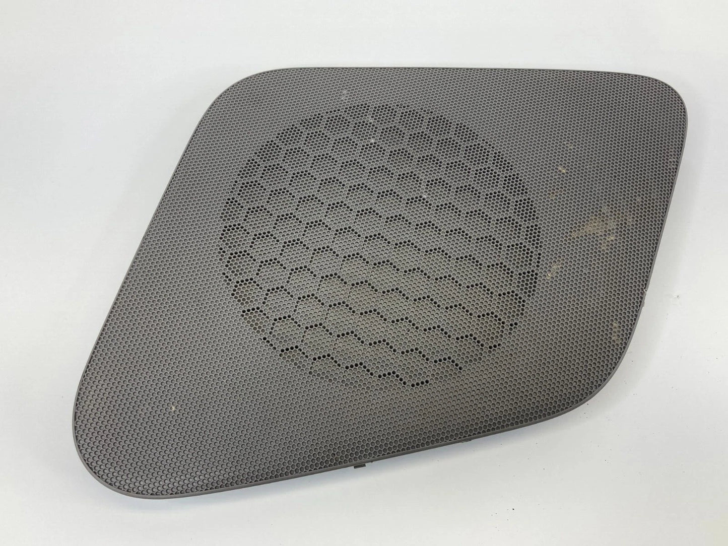 99-04 HONDA ODYSSEY FRONT RIGHT SIDE DOOR SPEAKER GRILLE COVER TRIM 83503-S0X