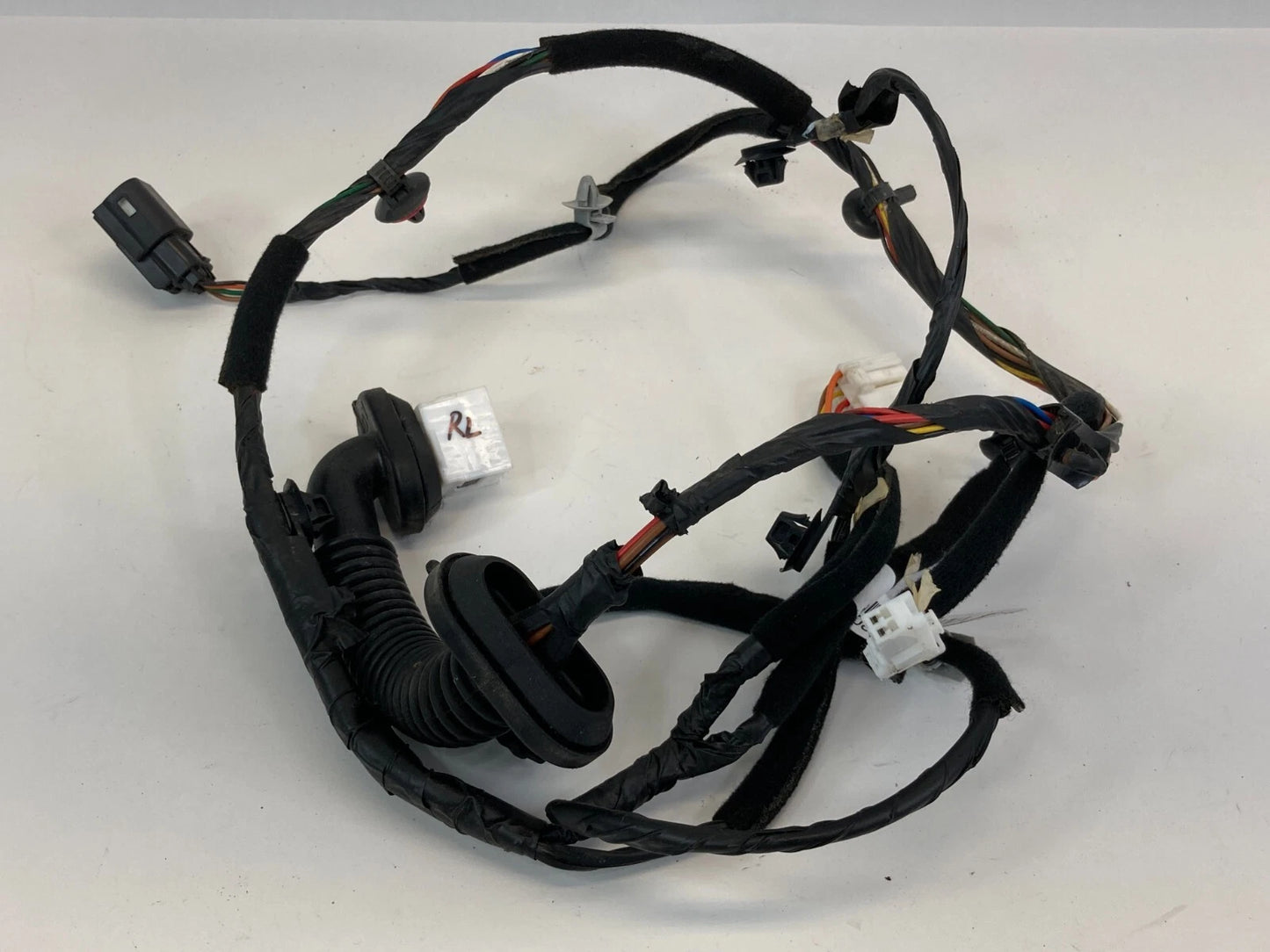 2012-2015 KIA RIO HATCHBACK REAR LEFT SIDE DOOR WIRING WIRE HARNESS 91650-1W020