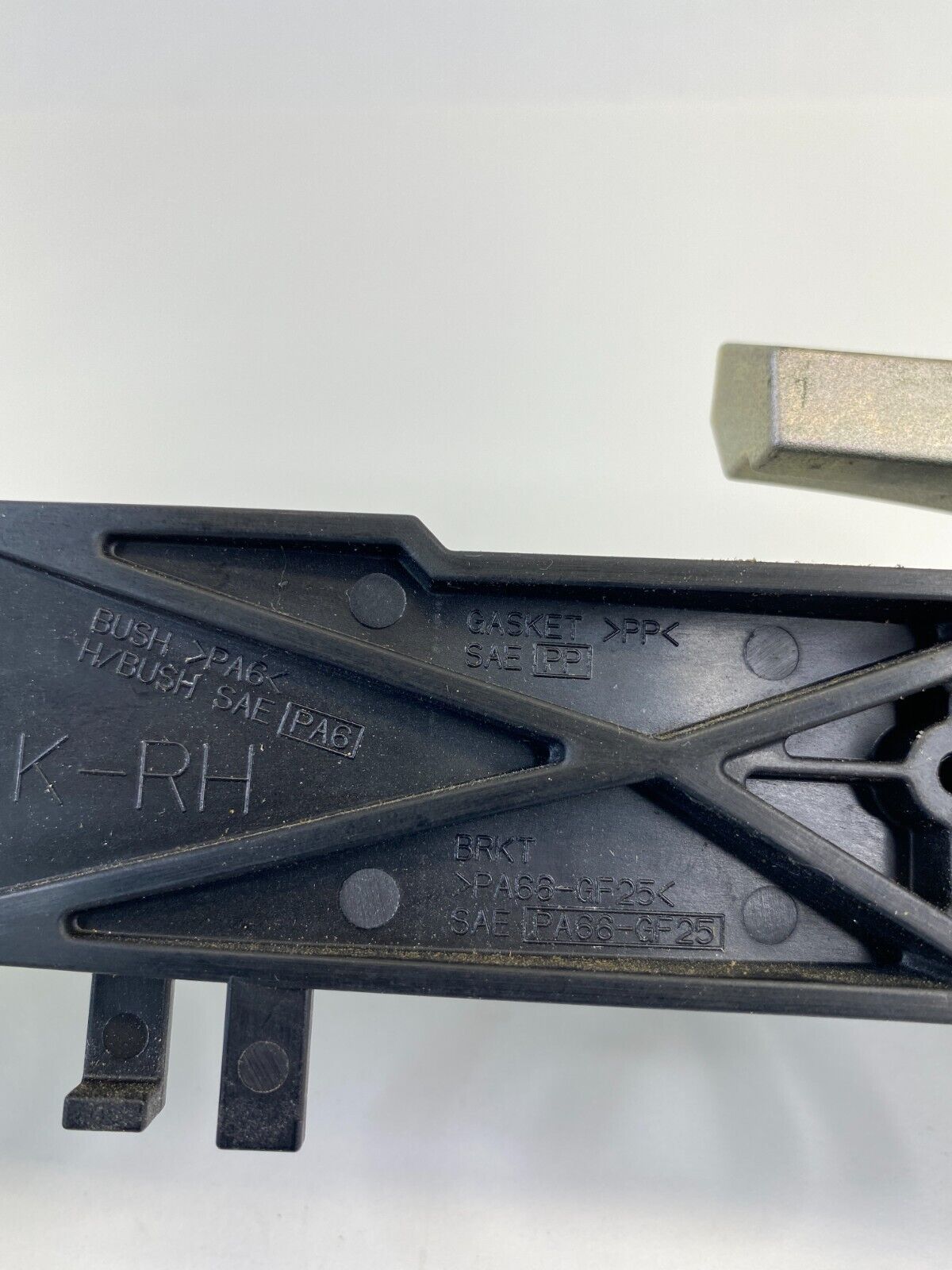 2010-2013 Nissan Rogue Rear Right Side Exterior Door Handle Assembly OEM