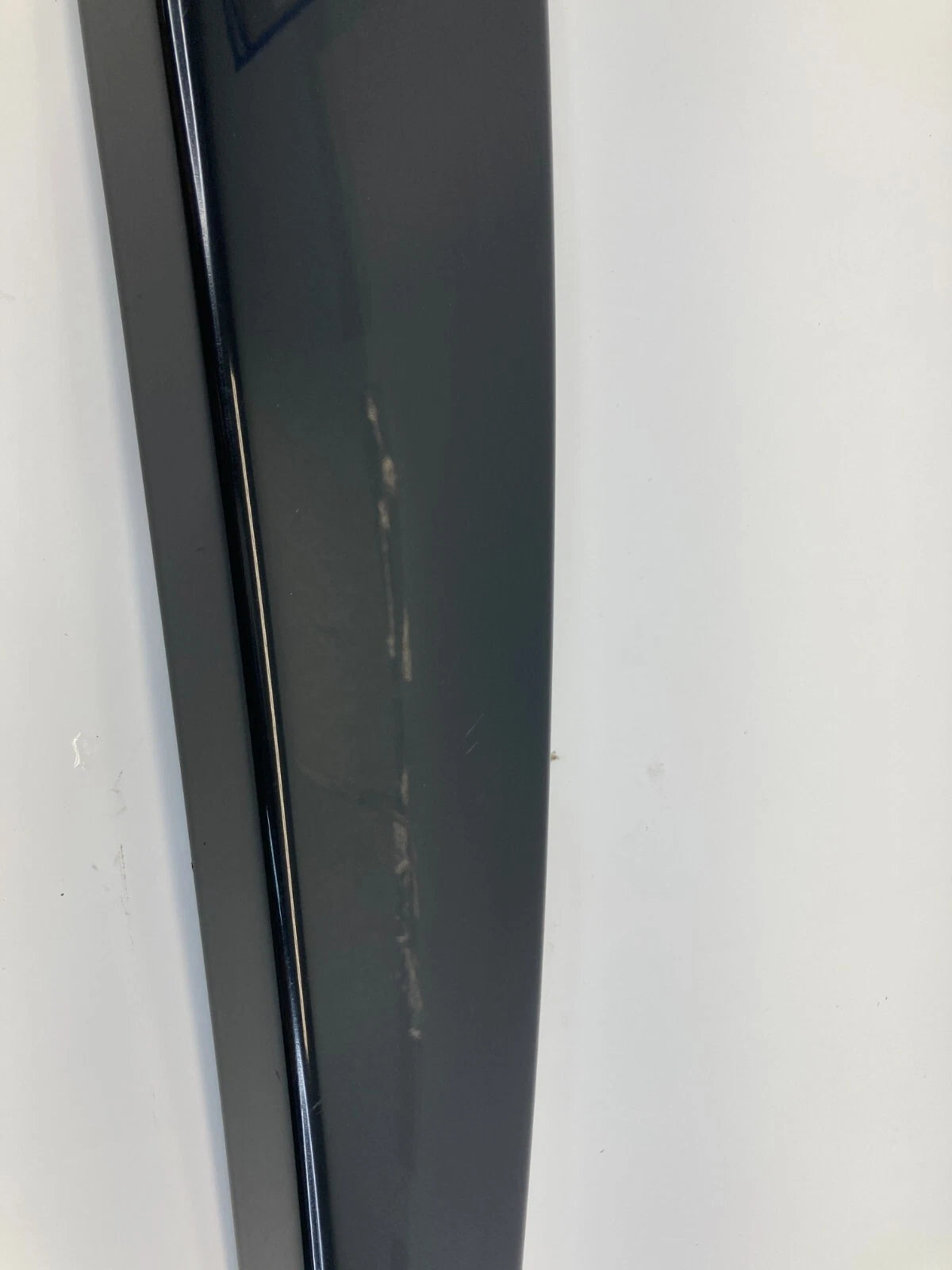 05-11 AUDI A6 QUATTRO RIGHT B PILLAR EXTERIOR DOOR APPLIQUE MOLDING 4F0853290A