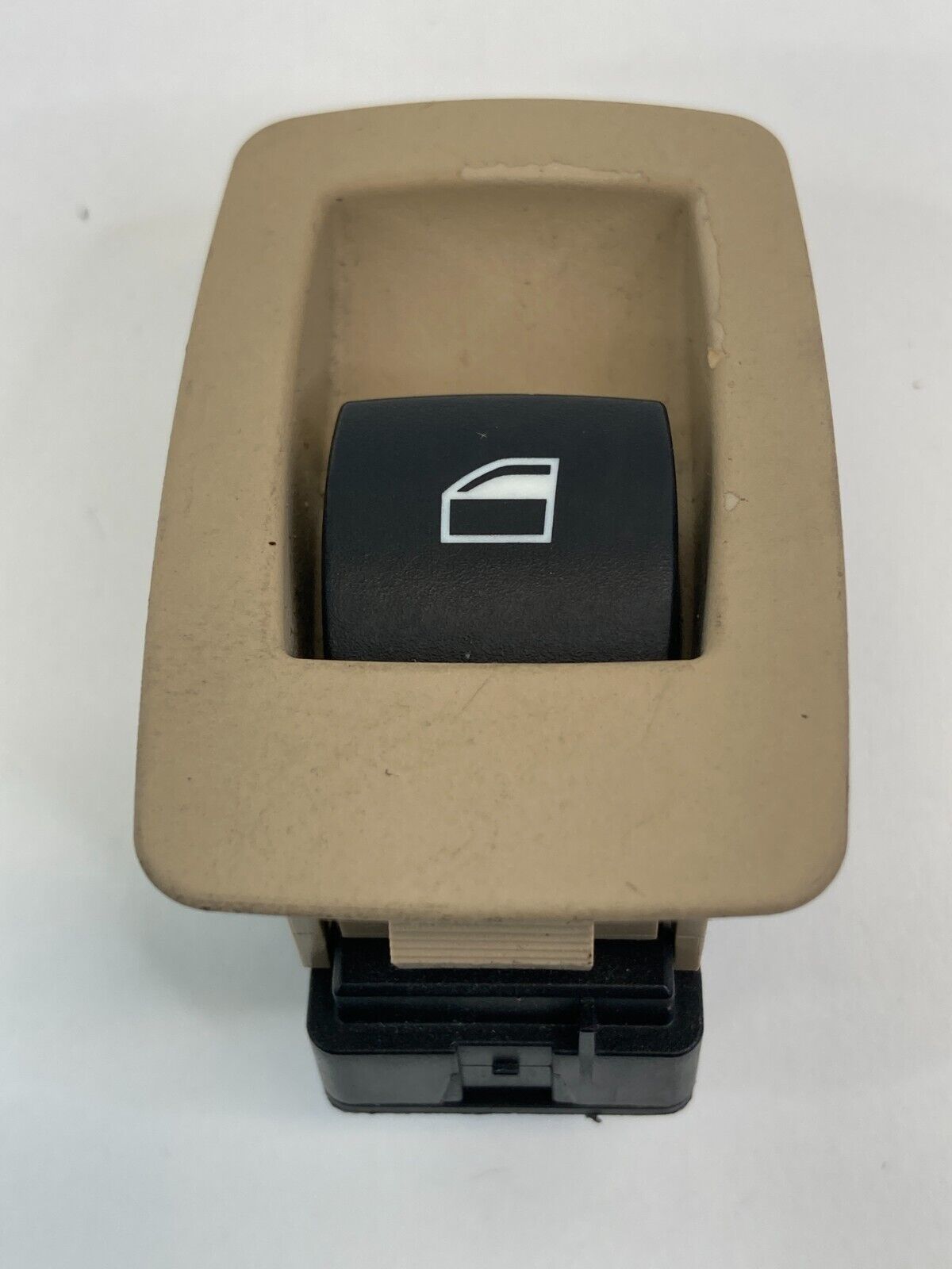 2006 BMW 330i Sedan Front Right Passenger Door Power Window Switch 6945876 OEM