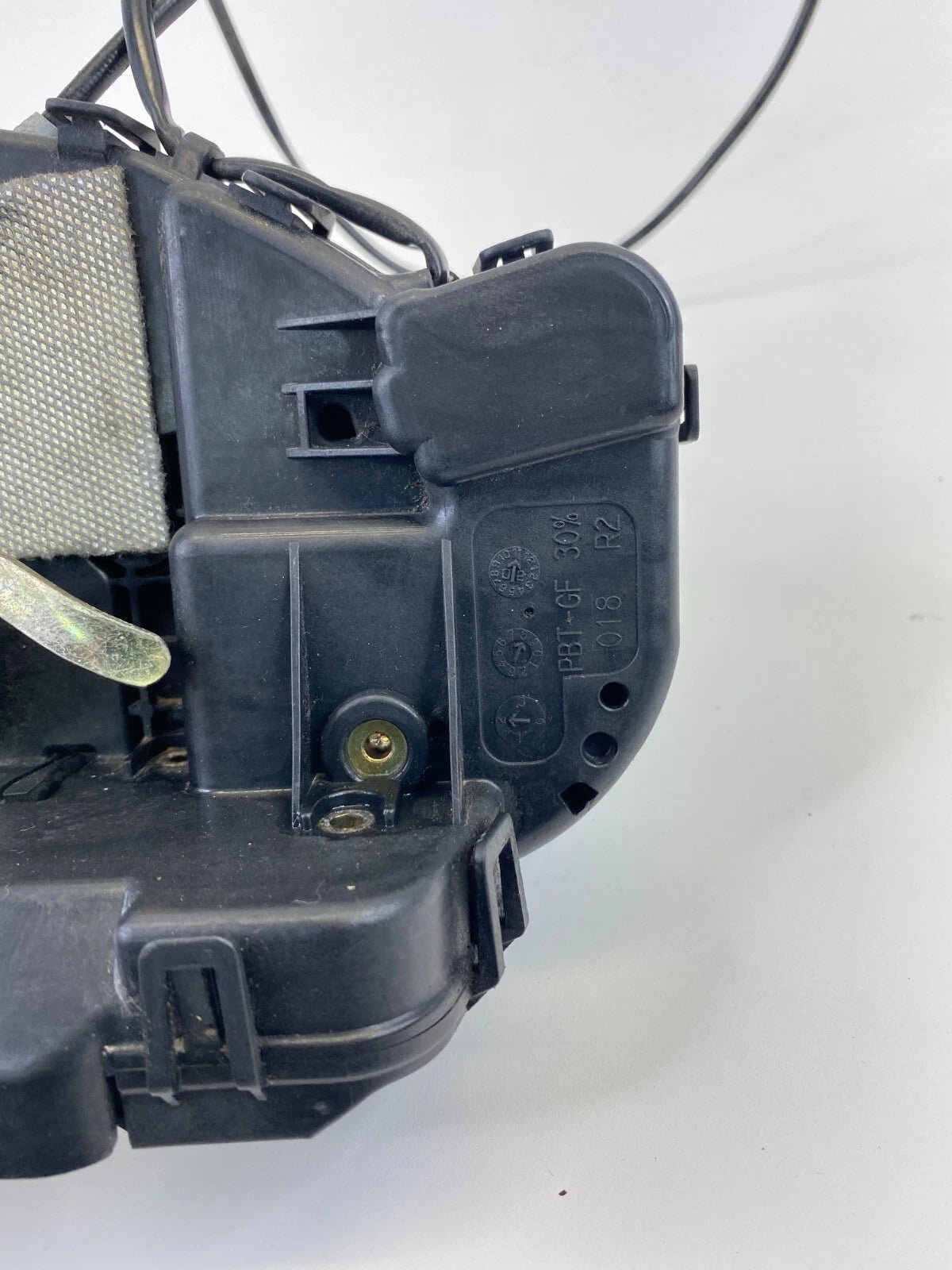 2003-2006 MERCEDES-BENZ E500 03-09 E320 REAR RIGHT BACK DOOR LOCK LATCH OEM