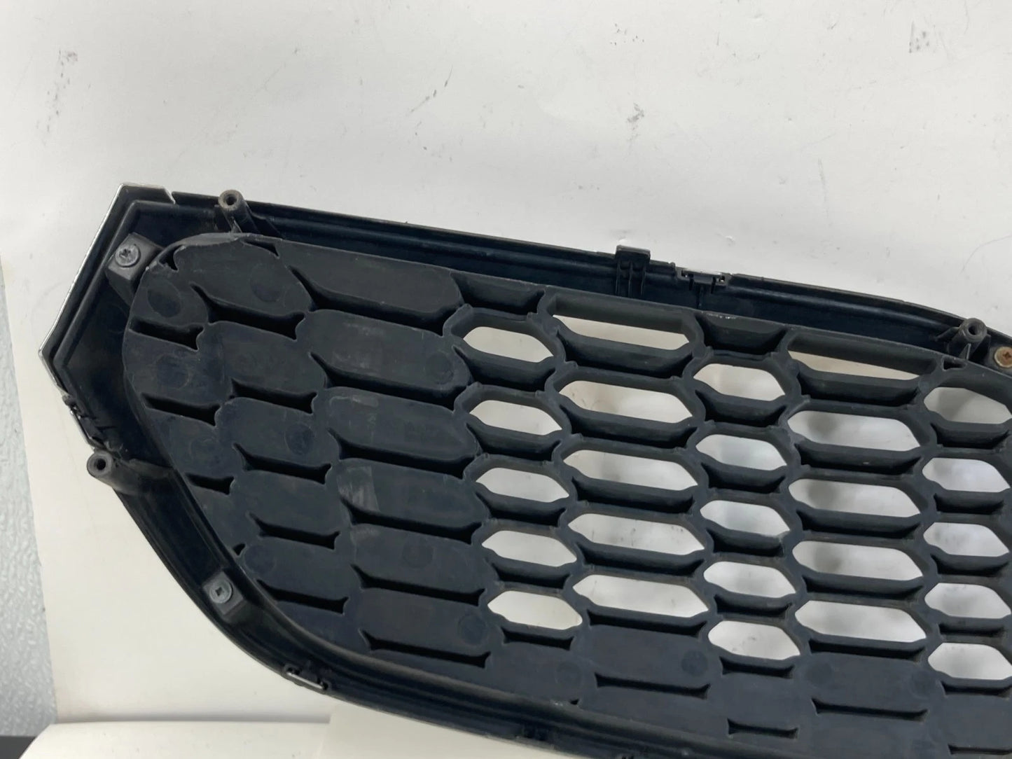 2014 2015 2016 Kia Forte Sedan Front Upper Grill Grille OEM