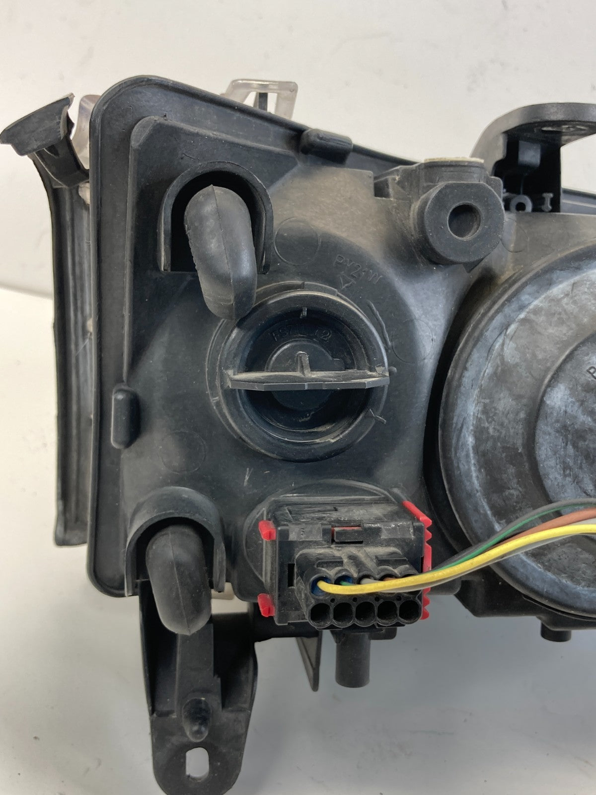 2003-2007 Saab 9-3 Front Left Driver Side Headlight Headlamp Halogen Aftermarket