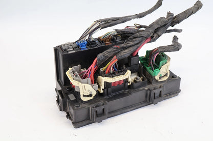 11-14 DODGE AVENGER 2.4L 200 ENGINE POWER INTEGRATED FUSE BOX TIPM 4692346AE OEM