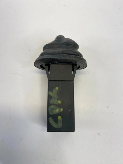 2009-2011 BMW 328I XDRIVE 07-11 328I GAS FUEL DOOR LATCH EJECTOR 8228-939-2 OEM