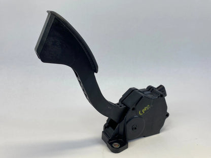 10-15 TOYOTA PRIUS GAS ACCELERATOR PEDAL THROTTLE PEDAL W/SENSOR 78110-12050 OEM