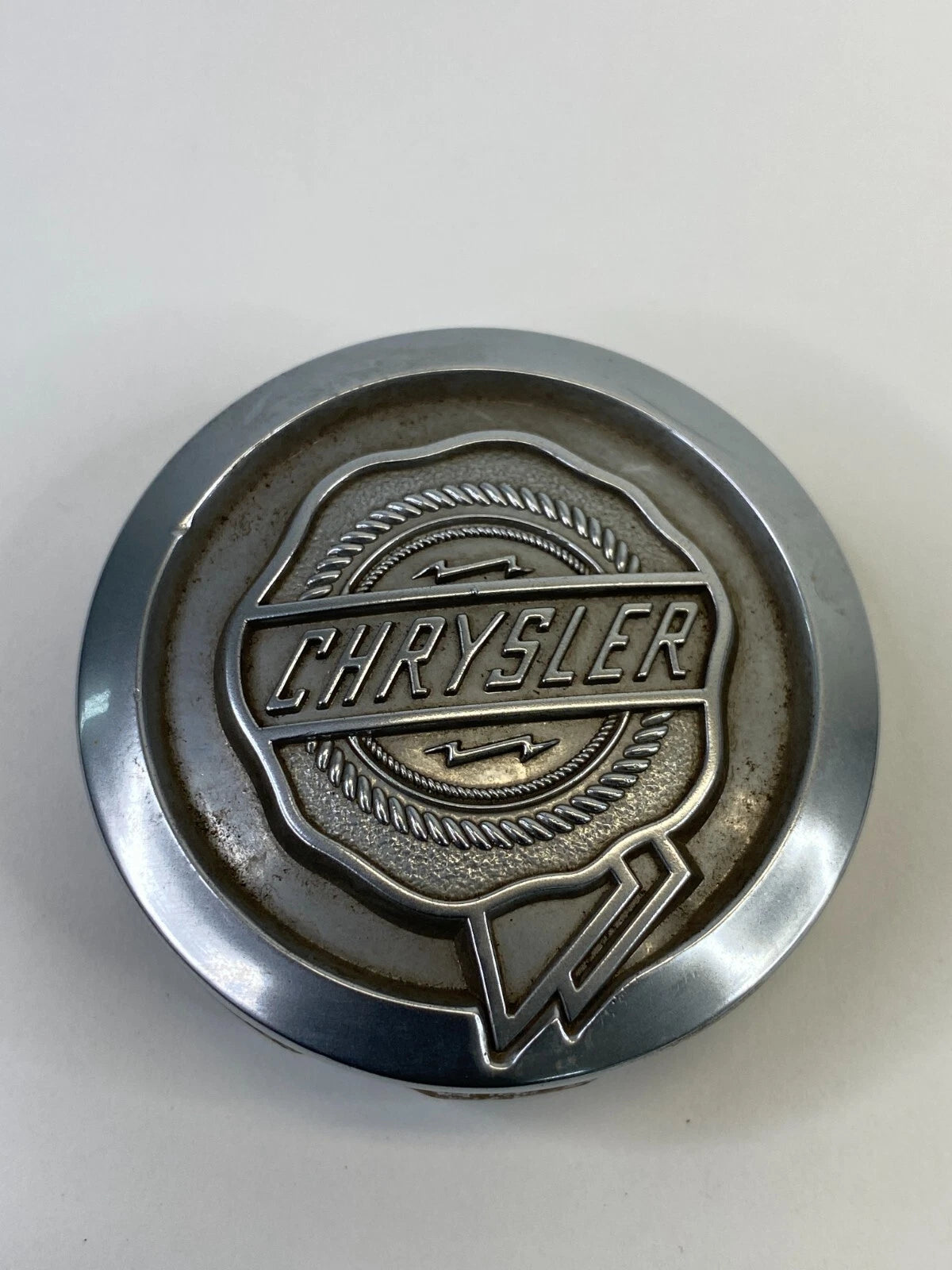 2004-2010 CHRYSLER WHEEL RIM HUBCAP CENTER CAP HUB CAP 18331-45043 OEM