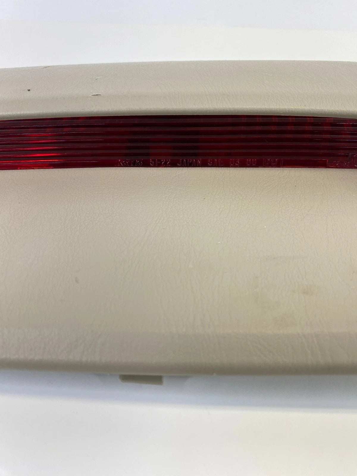 2002 2003 LEXUS ES300 SEDAN THIRD BRAKE LIGHT HIGH MOUNTED STOP LAMP OEM