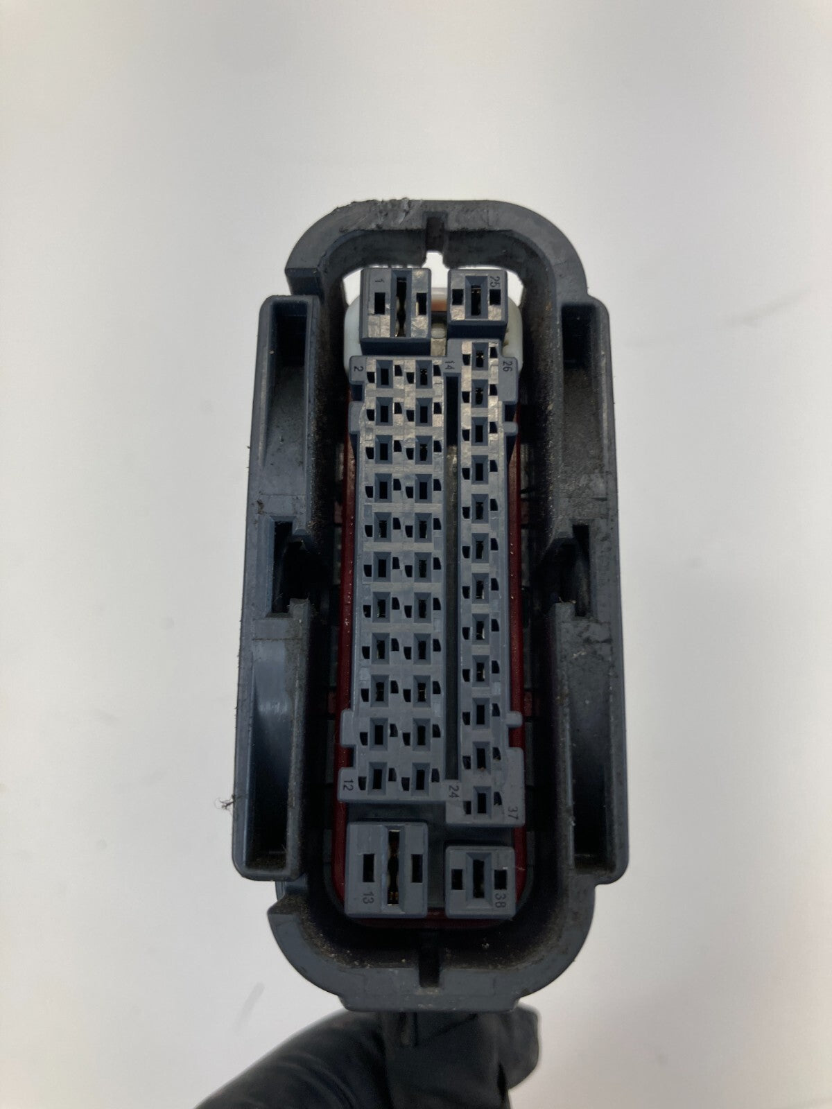 2014-2016 Kia Soul 1.6L L4 M/T ABS Anti Lock Brake Pump Plug Connector OEM