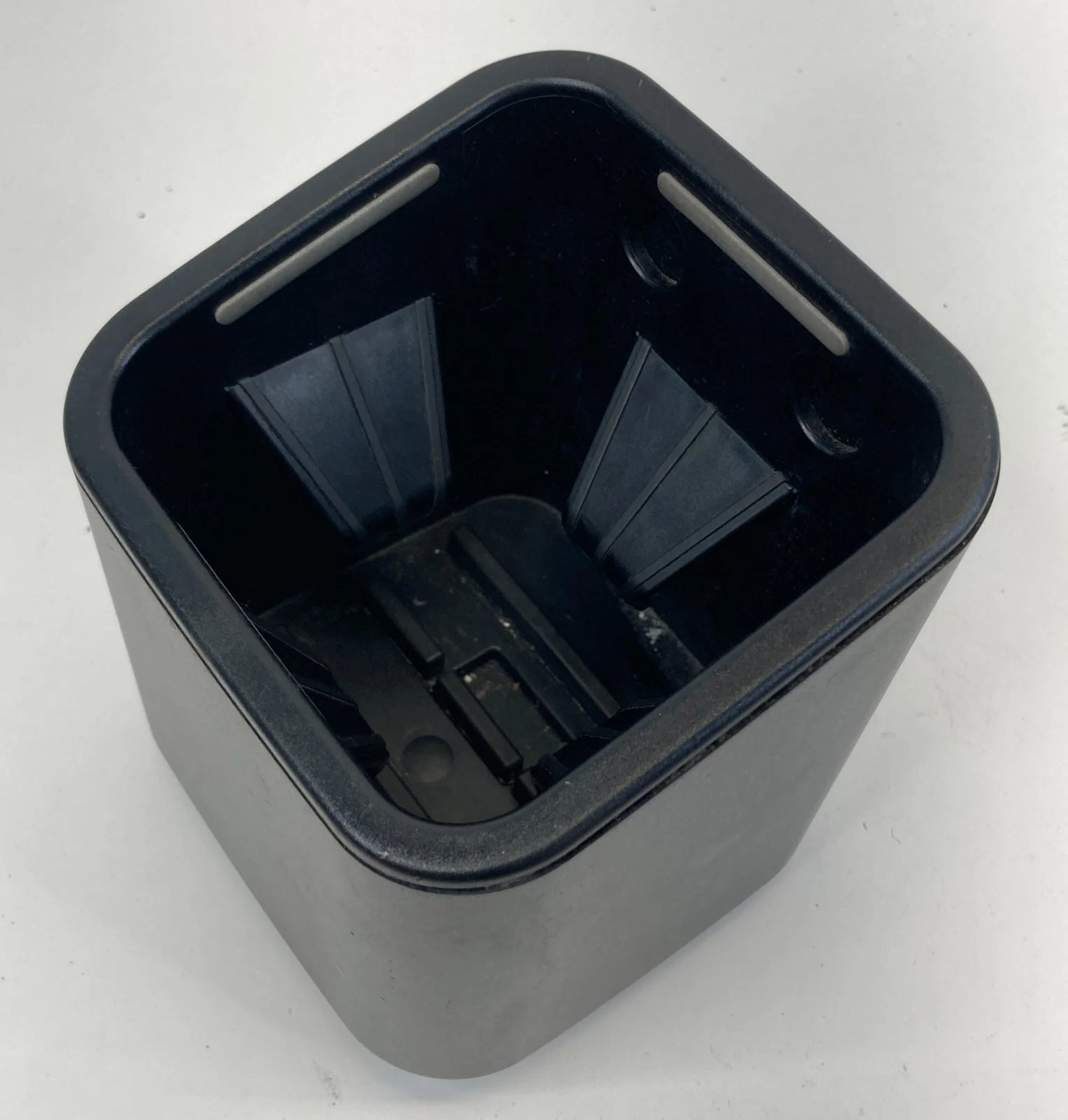 2006 Mercedes-Benz CLS500 Rear Center Console Armrest Cup Holder 219-680-01-14