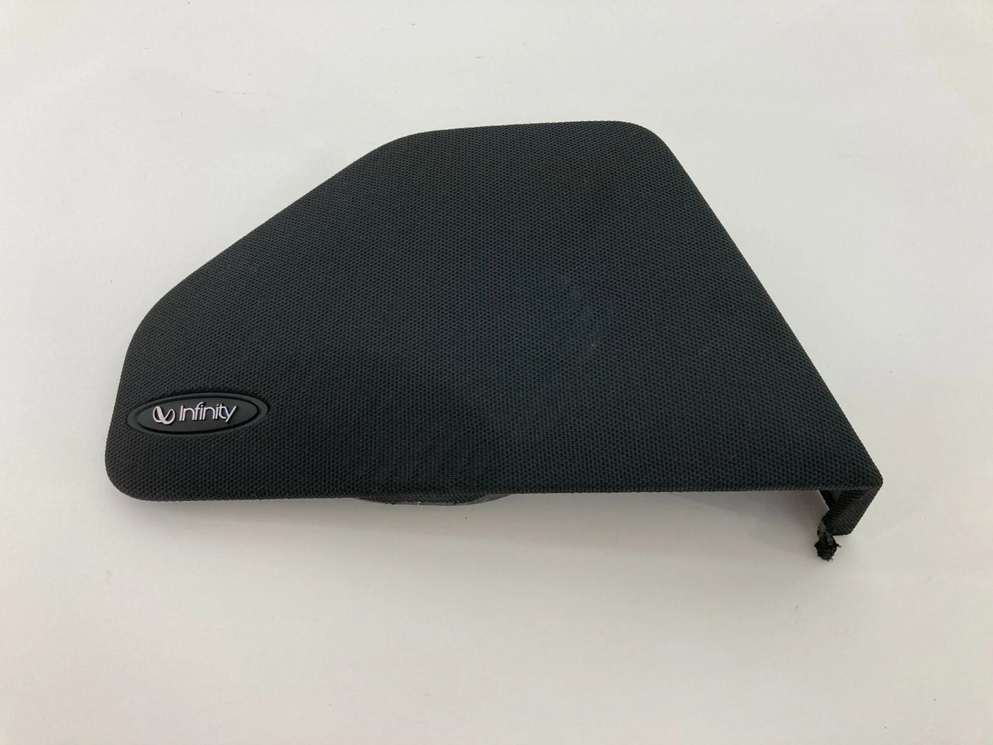 2004-2006 KIA AMANTI FRONT PASSENGER SIDE DOOR SPEAKER TRIM COVER 96343-3F000