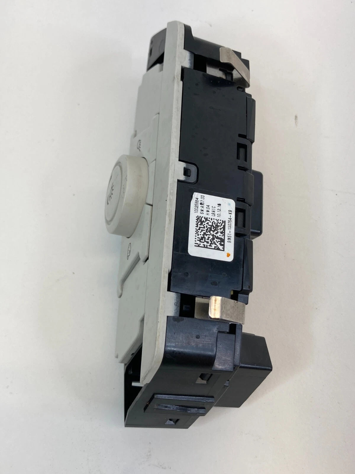 2012-2018 FORD FOCUS FRONT OVERHEAD CONSOLE LIGHT CONTROL SWITCH BM5T-130754-KB