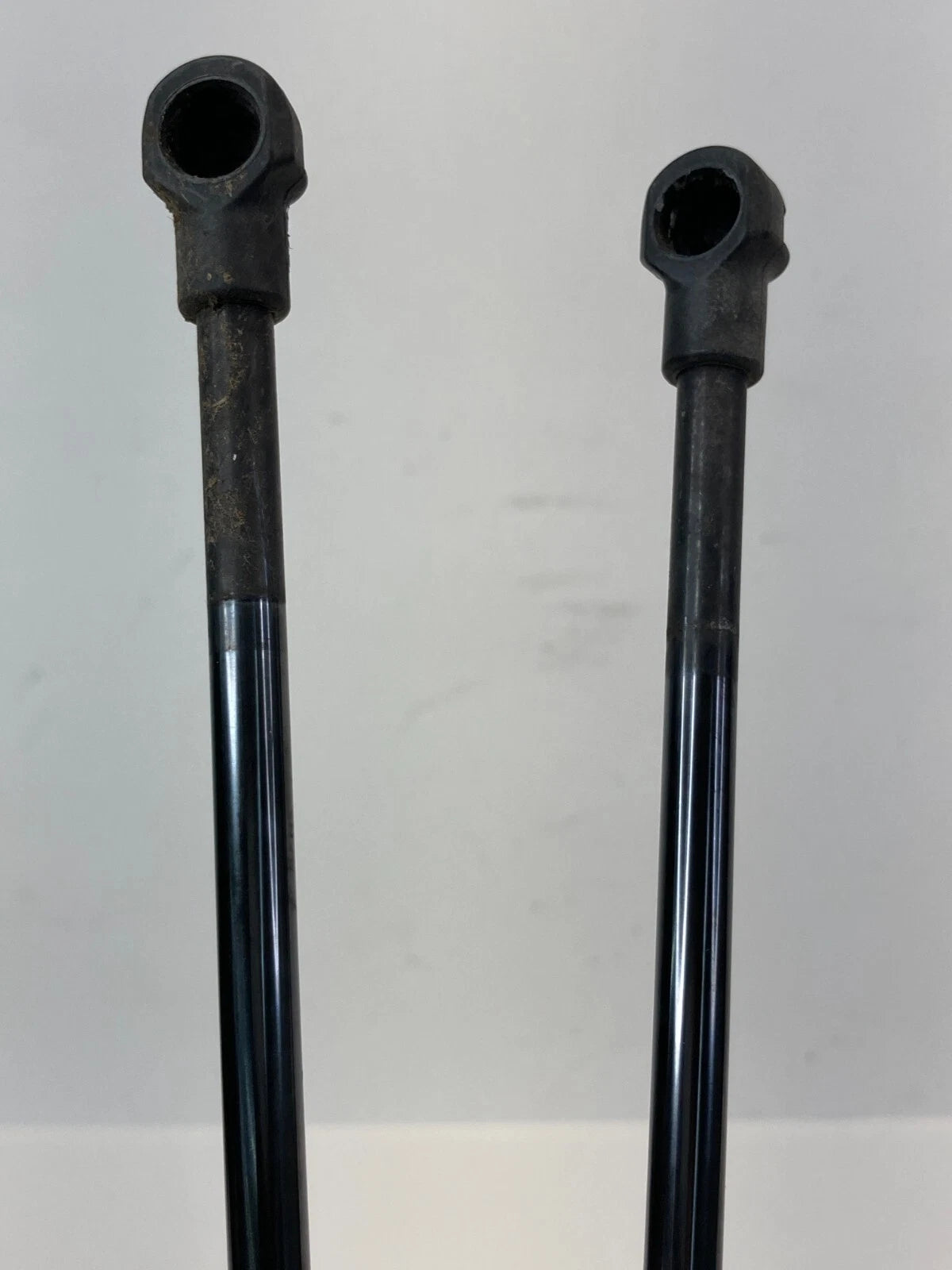09-15 JAGUAR XF SEDAN REAR TRUNK LID STRUT SUPPORT CYLINDER SET 8X23-406A42-AC