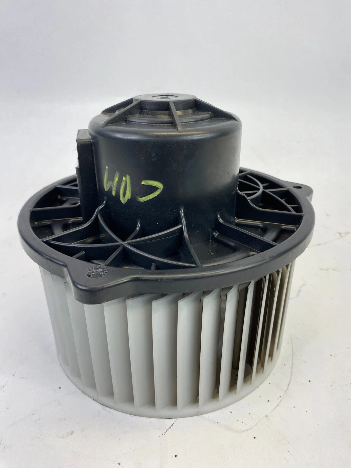 2007-2010 HYUNDAI ELANTRA SEDAN 2.0L A/C HEATER BLOWER MOTOR FAN F00S33F012 OEM