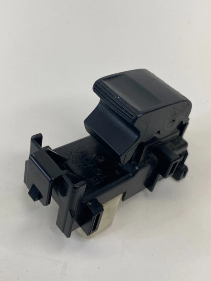 2008-2015 SCION XB 08-14 XD FRONT RIGHT SIDE DOOR POWER WINDOW SWITCH 1928298