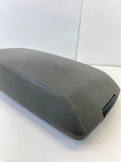 2005-2007 CHRYSLER 300 DODGE CHARGER CENTER CONSOLE ARMREST LID COVER TOP OEM