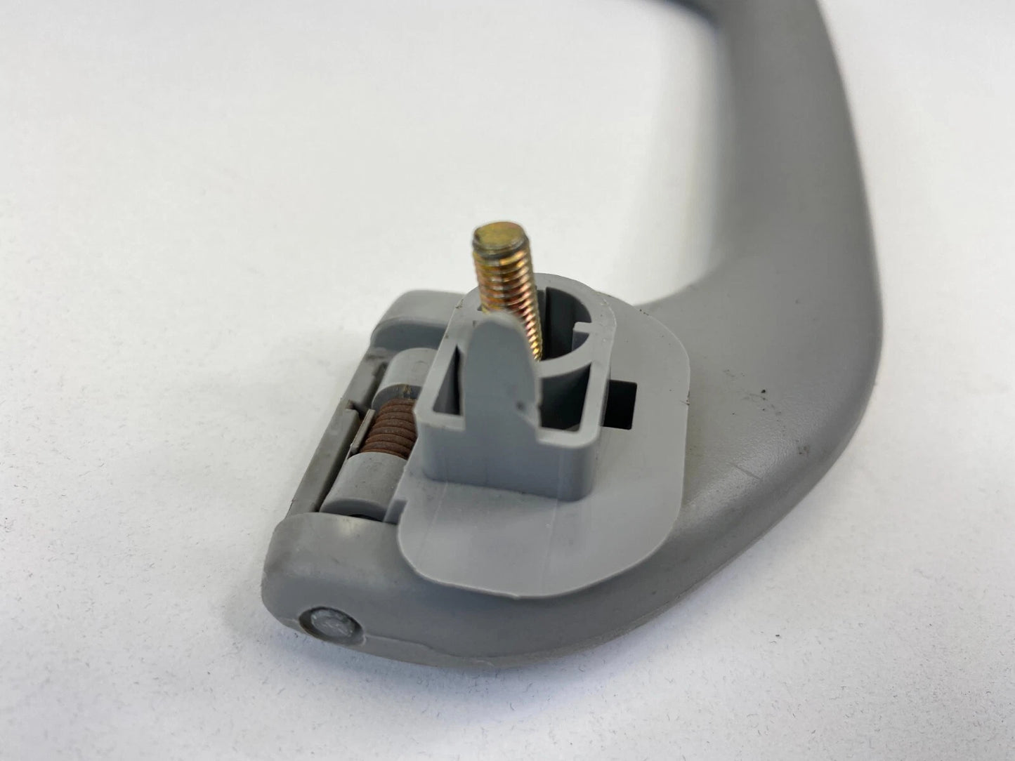 2004-2012 MITSUBISHI GALANT REAR RIGHT SIDE ROOF PANEL GRAP GRIP ASSIST HANDLE