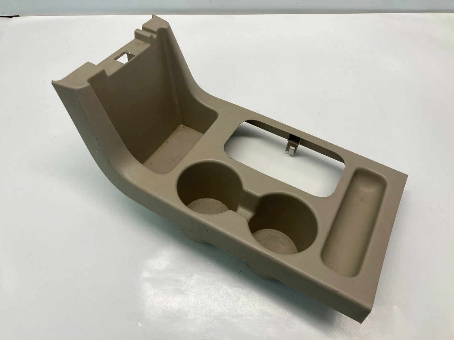 2005 2006 2007 FORD FREESTYLE CENTER CONSOLE SHIFTER BEZEL W/ CUP HOLDER OEM