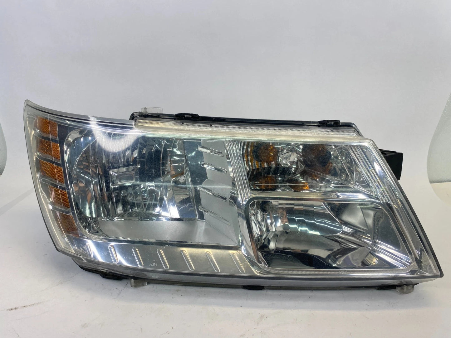 2009-2020 DODGE JOURNEY PASSENGER RIGHT SIDE HEADLIGHT LAMP HALOGEN CHROME OEM