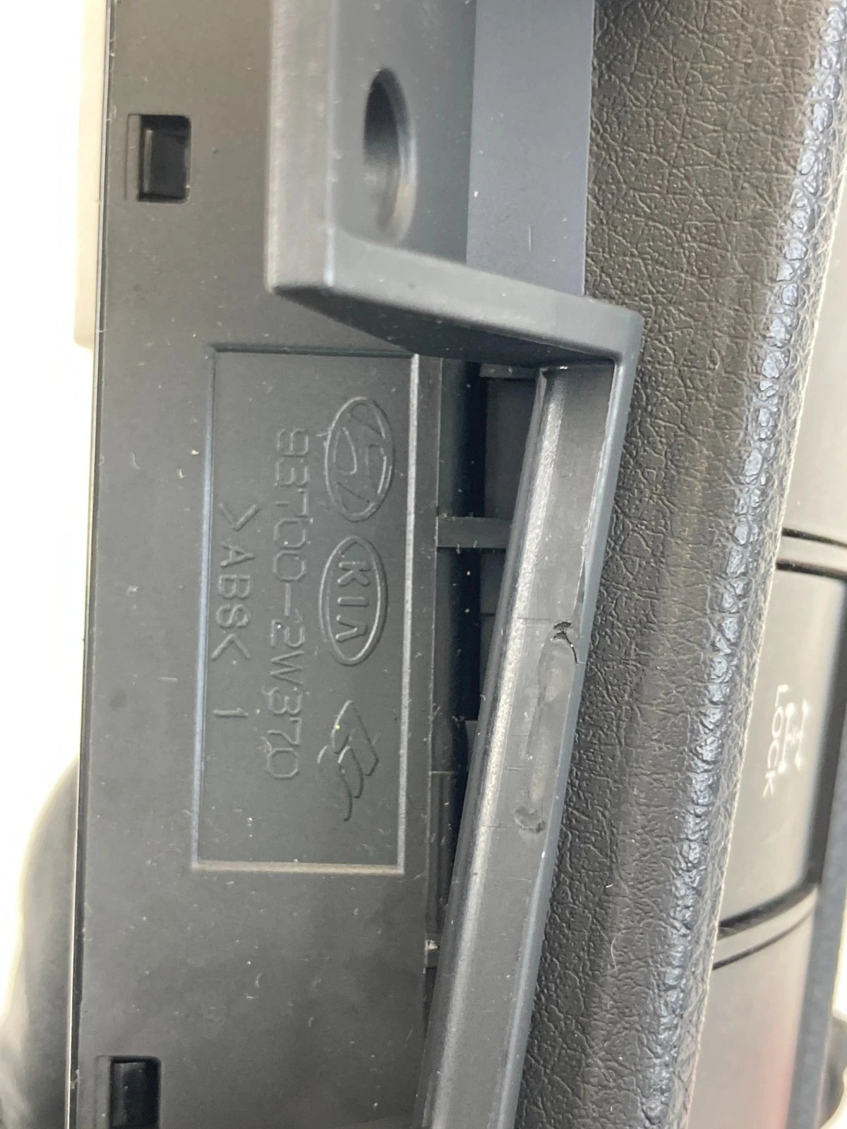 2013-2016 HYUNDAI SANTA FE ACTIVE ECO TRACTION CONTROL DIMMER SWITCH 93700-B8420