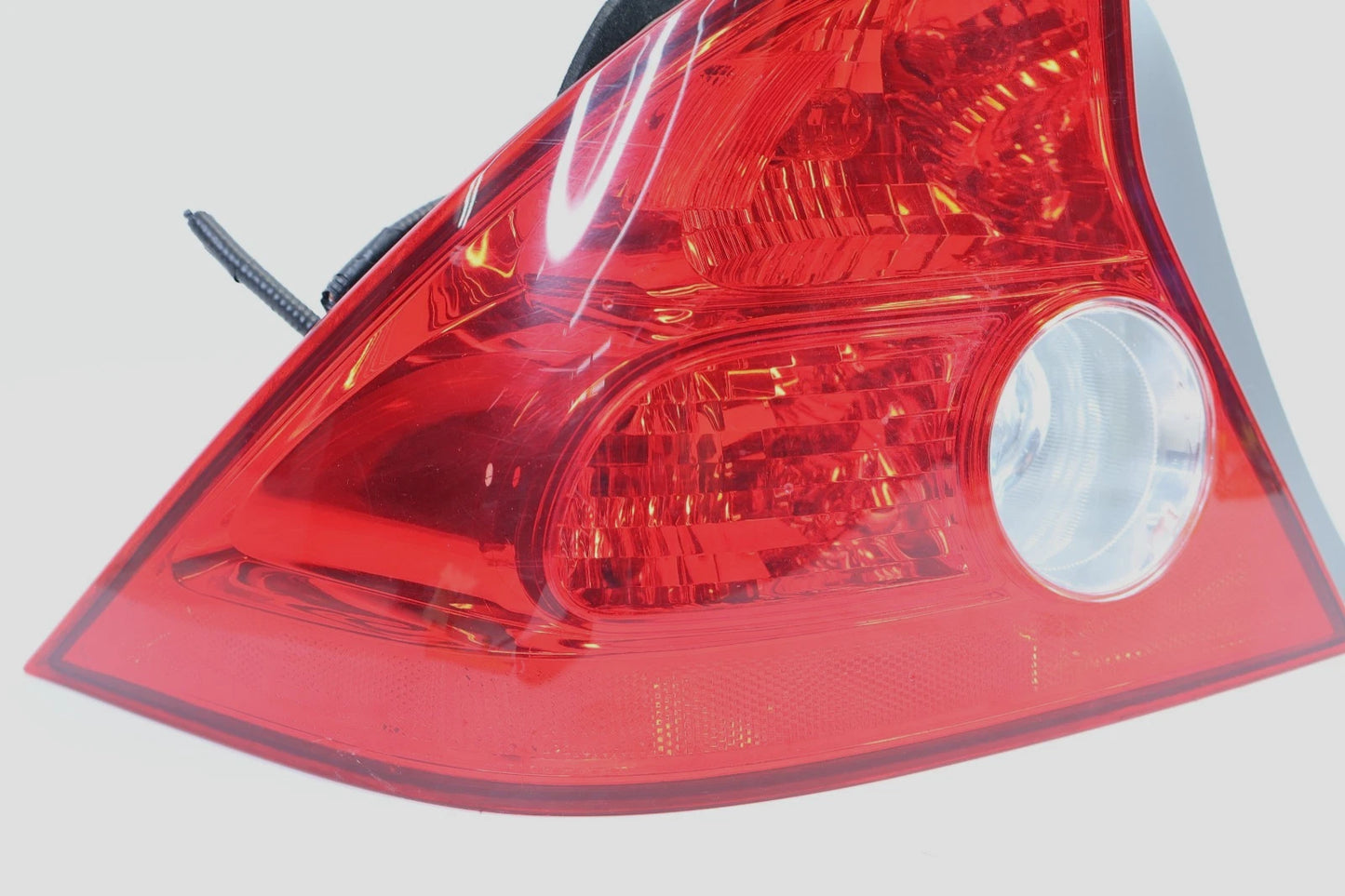2004 2005 HONDA CIVIC COUPE LEFT DRIVER SIDE TAIL LIGHT TAILLIGHT LAMP OEM