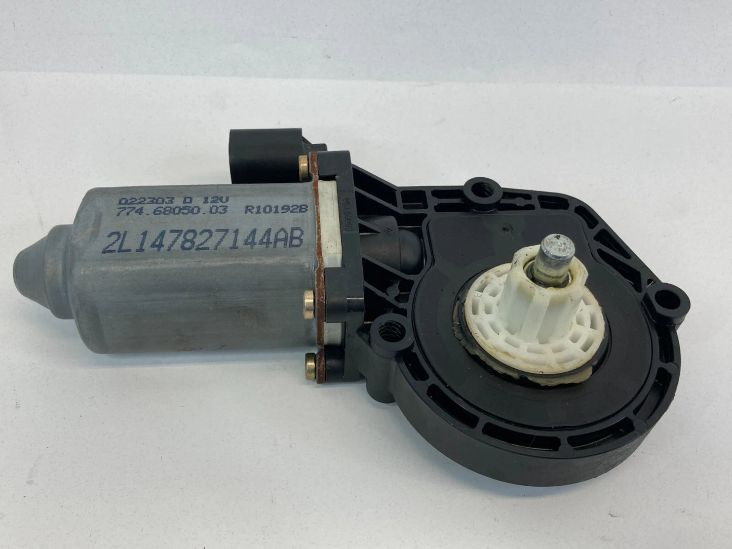 03-06 LINCOLN NAVIGATOR REAR LEFT SIDE DOOR POWER WINDOW MOTOR 2L147827144AB OEM