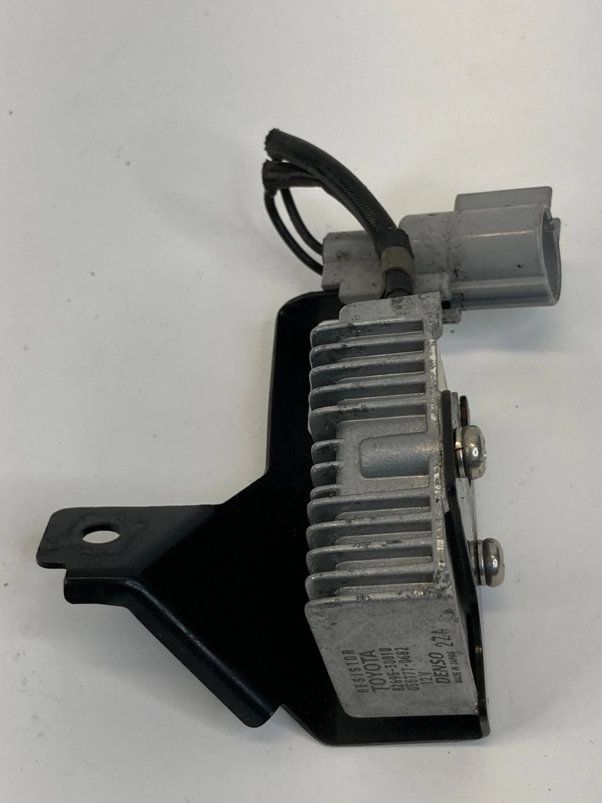 1998-2005 LEXUS GS300 HEAD LIGHT DAYTIME RUNNING LIGHT RESISTOR 82695-30010 OEM