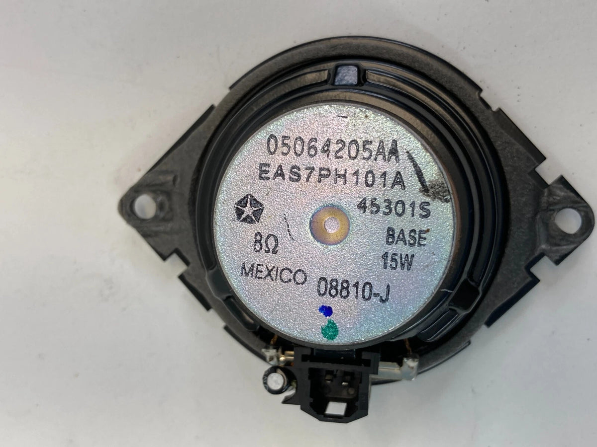 2009-2011 DODGE NITRO INSTRUMENT PANEL DASH RIGHT SIDE AUDIO SPEAKER 05064205AA