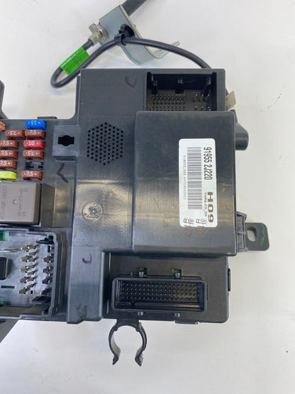 2009-2011 Kia Borrego Dash Instrument Panel Fuse Relay Box 91955-2J220 OEM