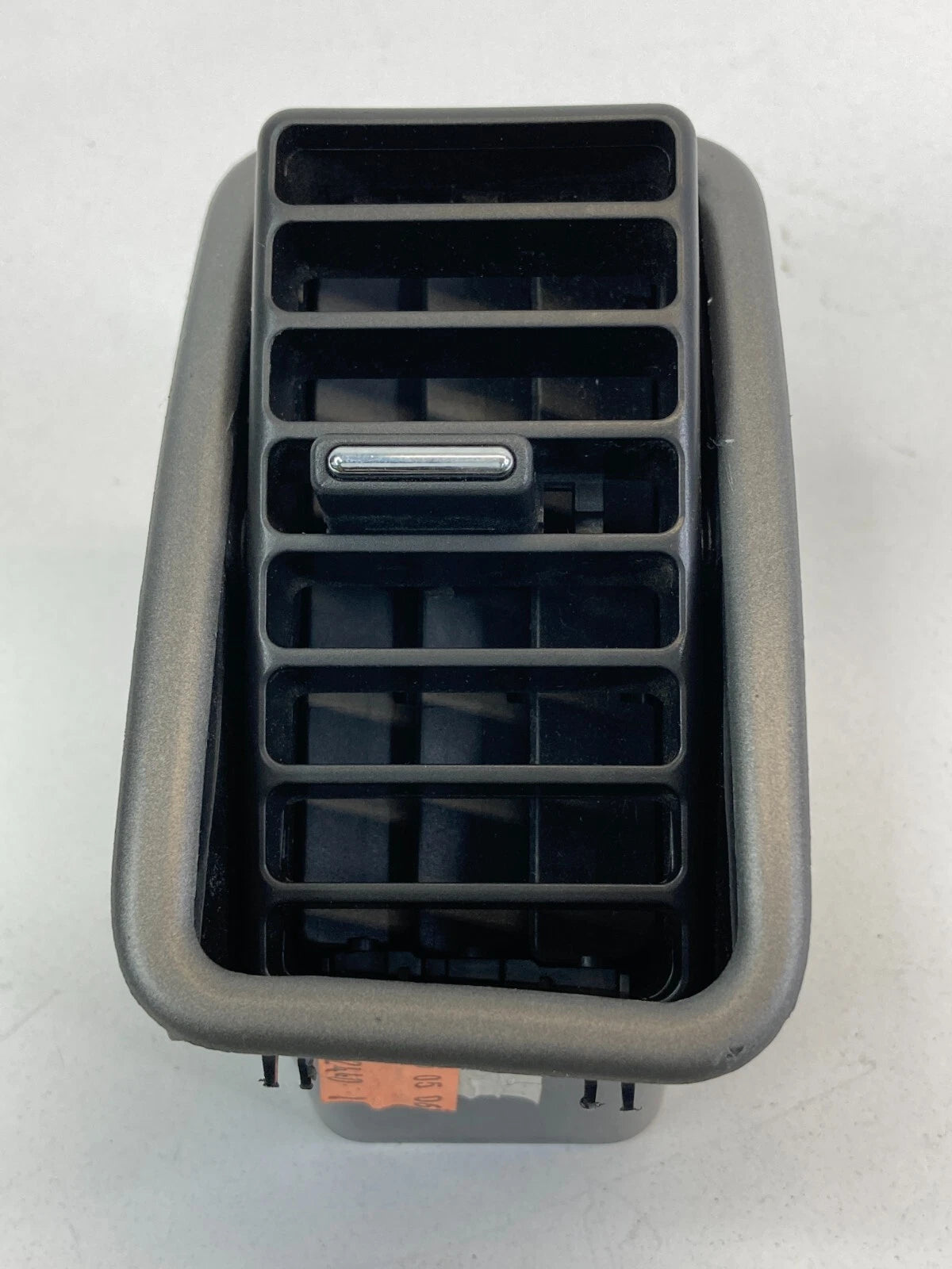 2006 PONTIAC TORRENT DASH RIGHT PASSENGER SIDE A/C AIR VENT GRIL GRILLE OUTLET