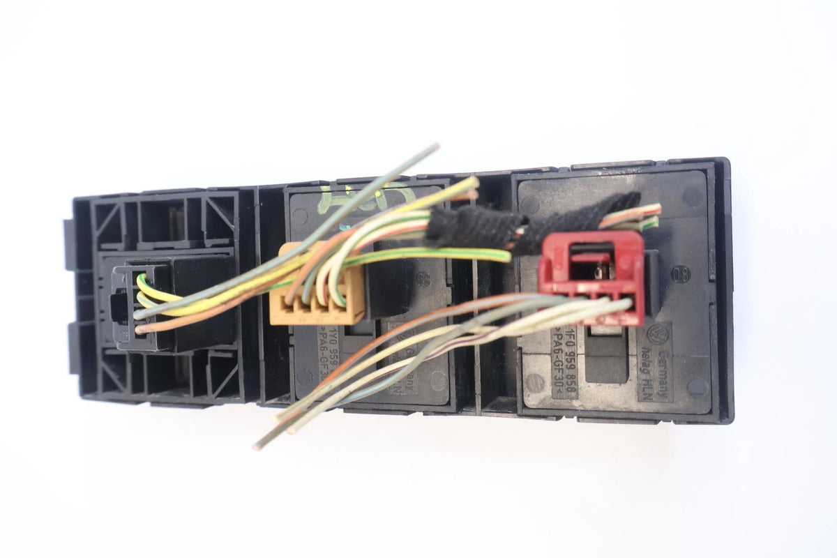 2003-2010 VW NEW BEETLE FRONT LEFT MASTER POWER WINDOW SWITCH OEM 1Y1-979-851-B