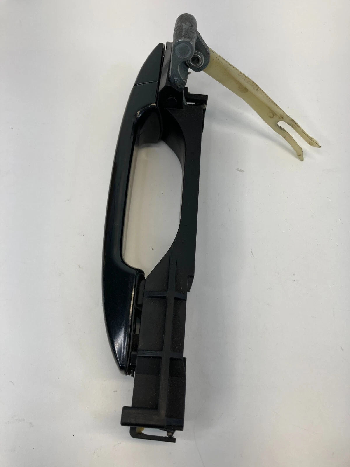 2010-2014 SUBARU LEGACY REAR RIGHT SIDE EXTERIOR OUTSIDE DOOR HANDLE ASSEMBLY