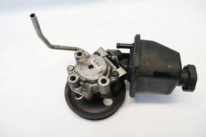 2003-2009 CHRYSLER PT CRUISER POWER STEERING PUMP MOTOR W/ RESERVOIR 04668448AA