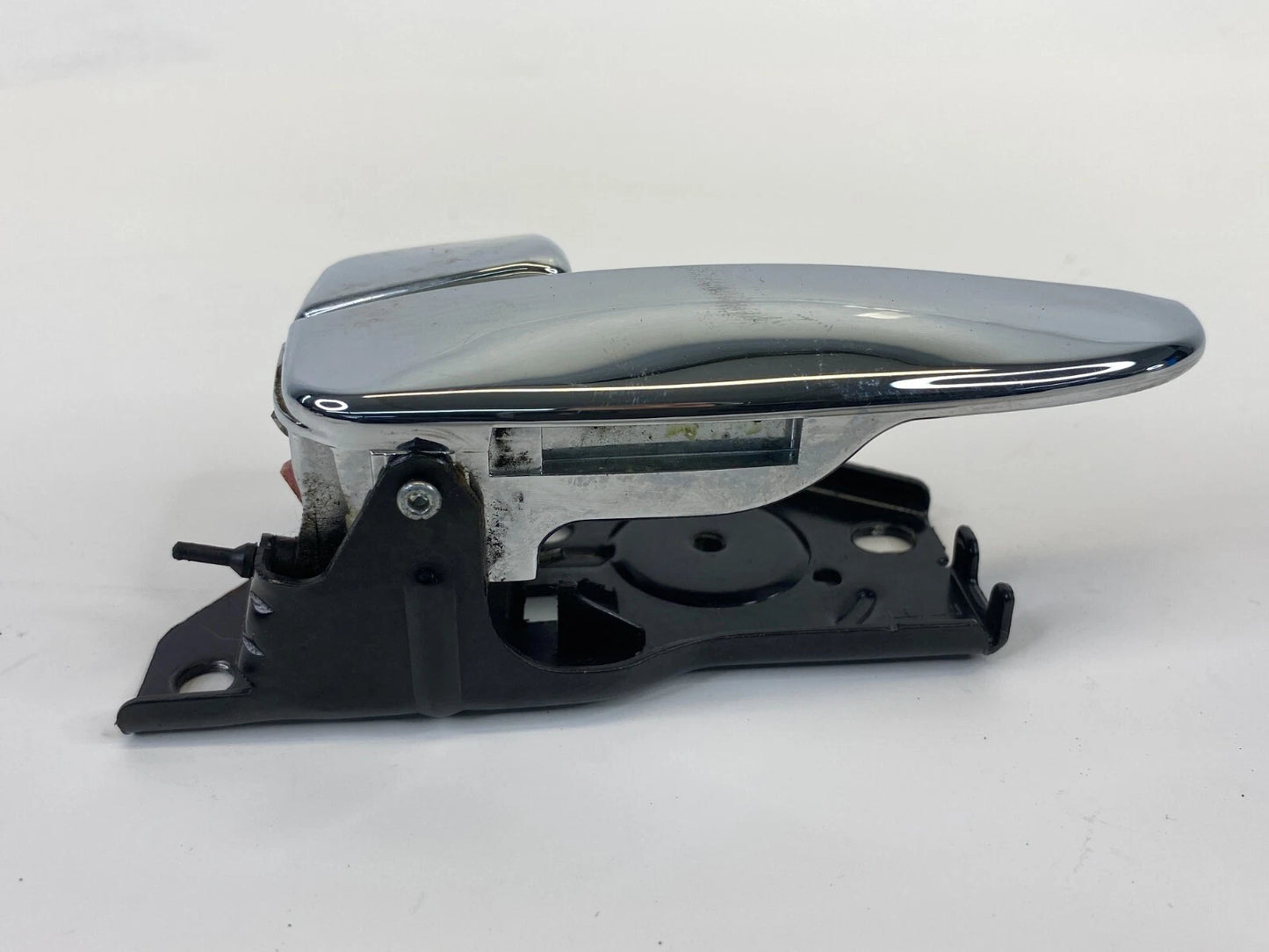2002-2005 HYUNDAI SONATA REAR LEFT BACK SIDE INTERIOR DOOR HANDLE OEM
