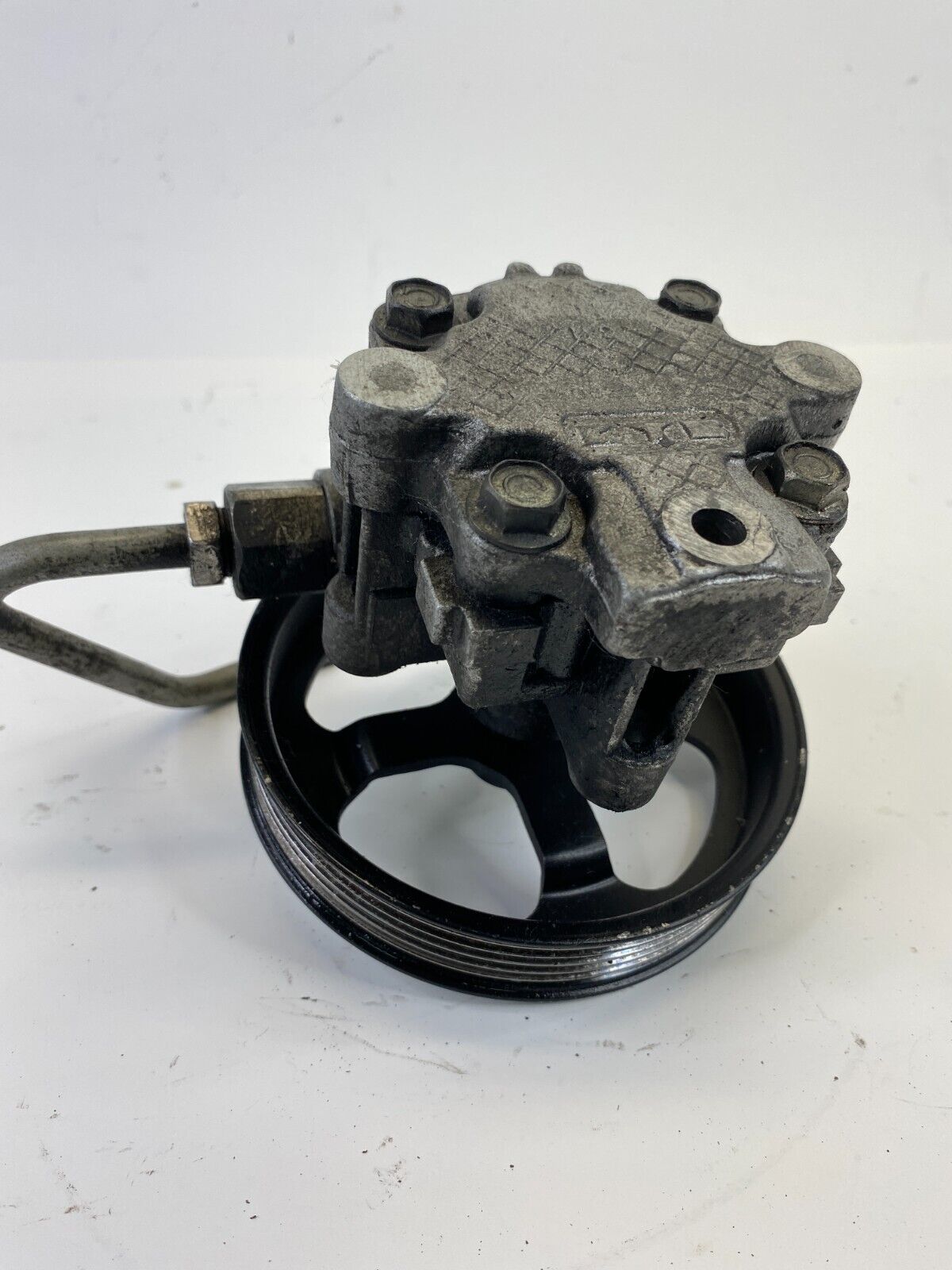 2009-2020 Dodge Journey 2.4L A/T FWD Power Steering Pump Assembly OEM