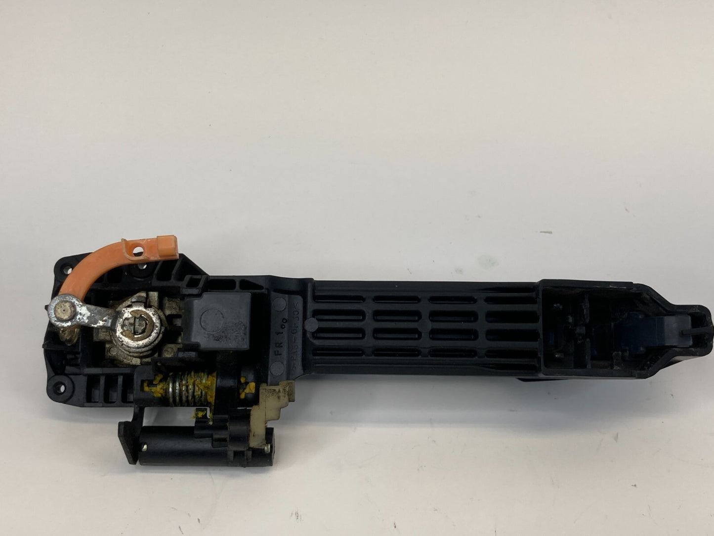 01-07 Toyota Highlander Front Right Passenger Side Exterior Door Handle OEM