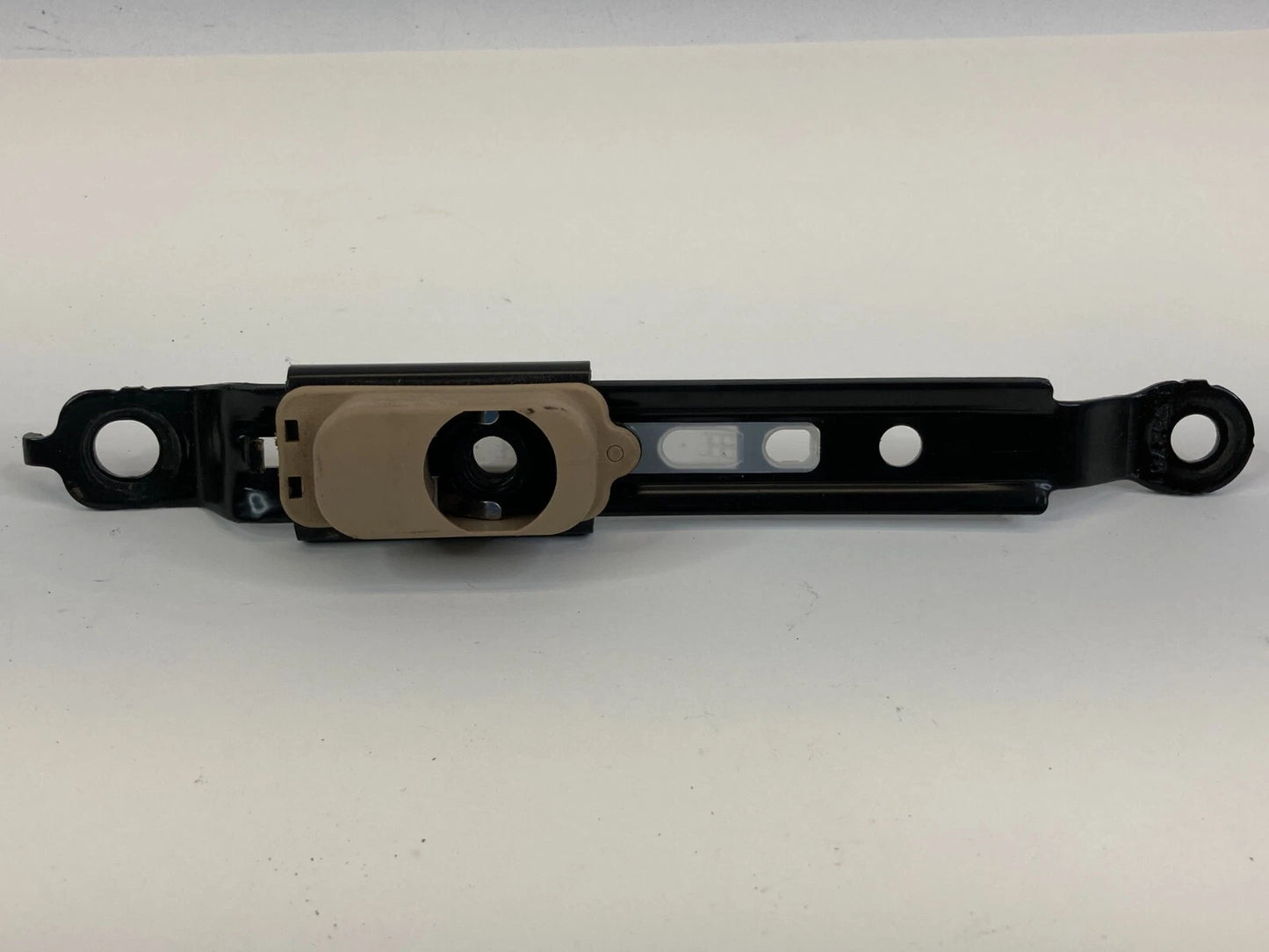 2003-2008 SUBARU FORESTER FRONT RIGHT PASSENGER SEAT BELT SEATBELT HEIGHT ADJUST