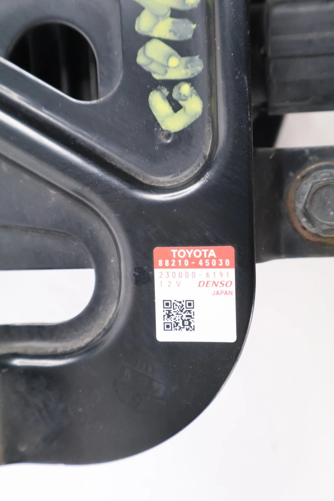 2011-2015 TOYOTA SIENNA FRONT RADAR ADAPTIVE CRUISE DISTANCE SENSOR MODULE OEM