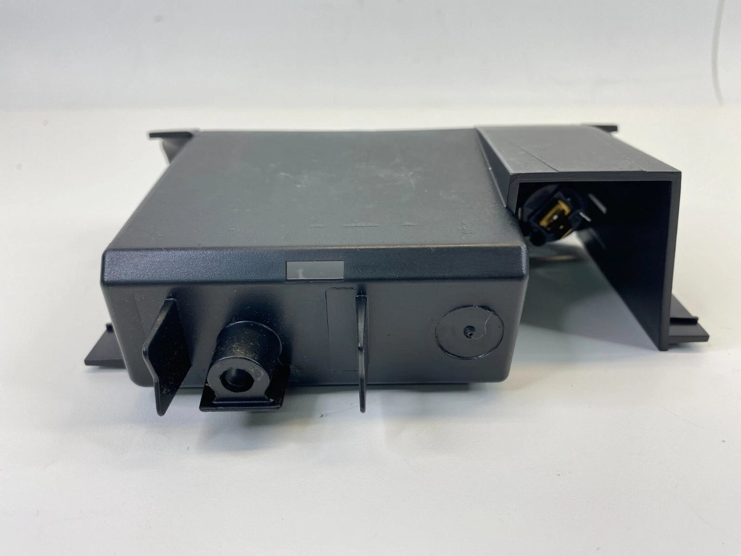 2003-2009 SAAB 9-3 CENTER CONSOLE STORAGE COMPARTMENT W/ POWER OUTLET 12806033