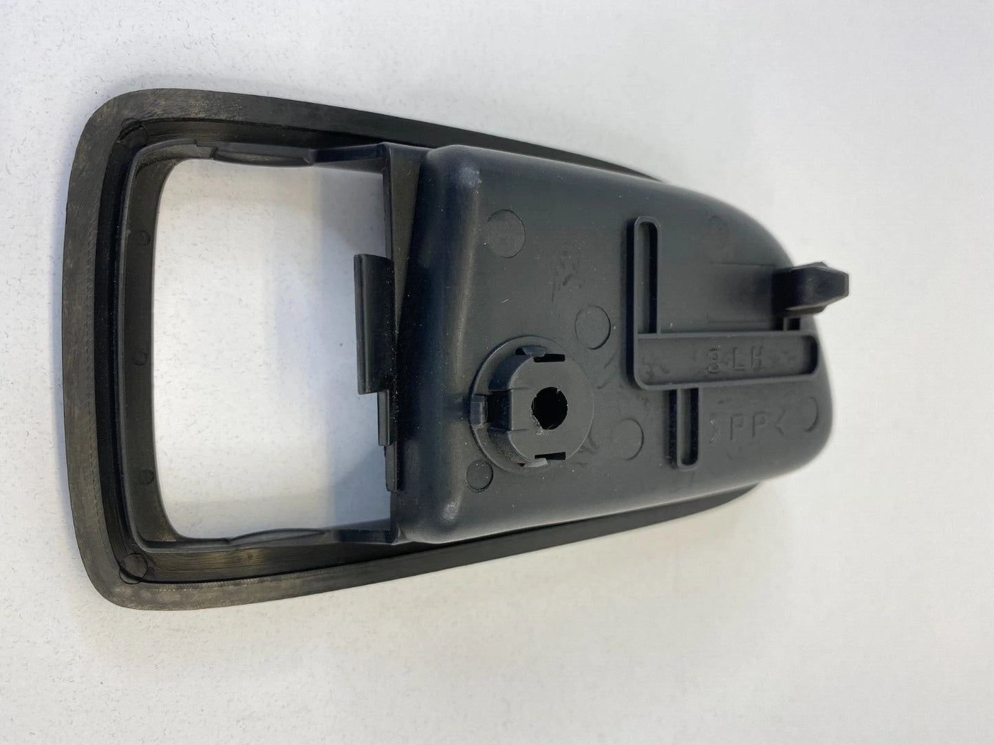 2004-2009 MAZDA 3 MAZDA3 REAR LEFT SIDE INTERIOR DOOR HANDLE BEZEL RR LH OEM