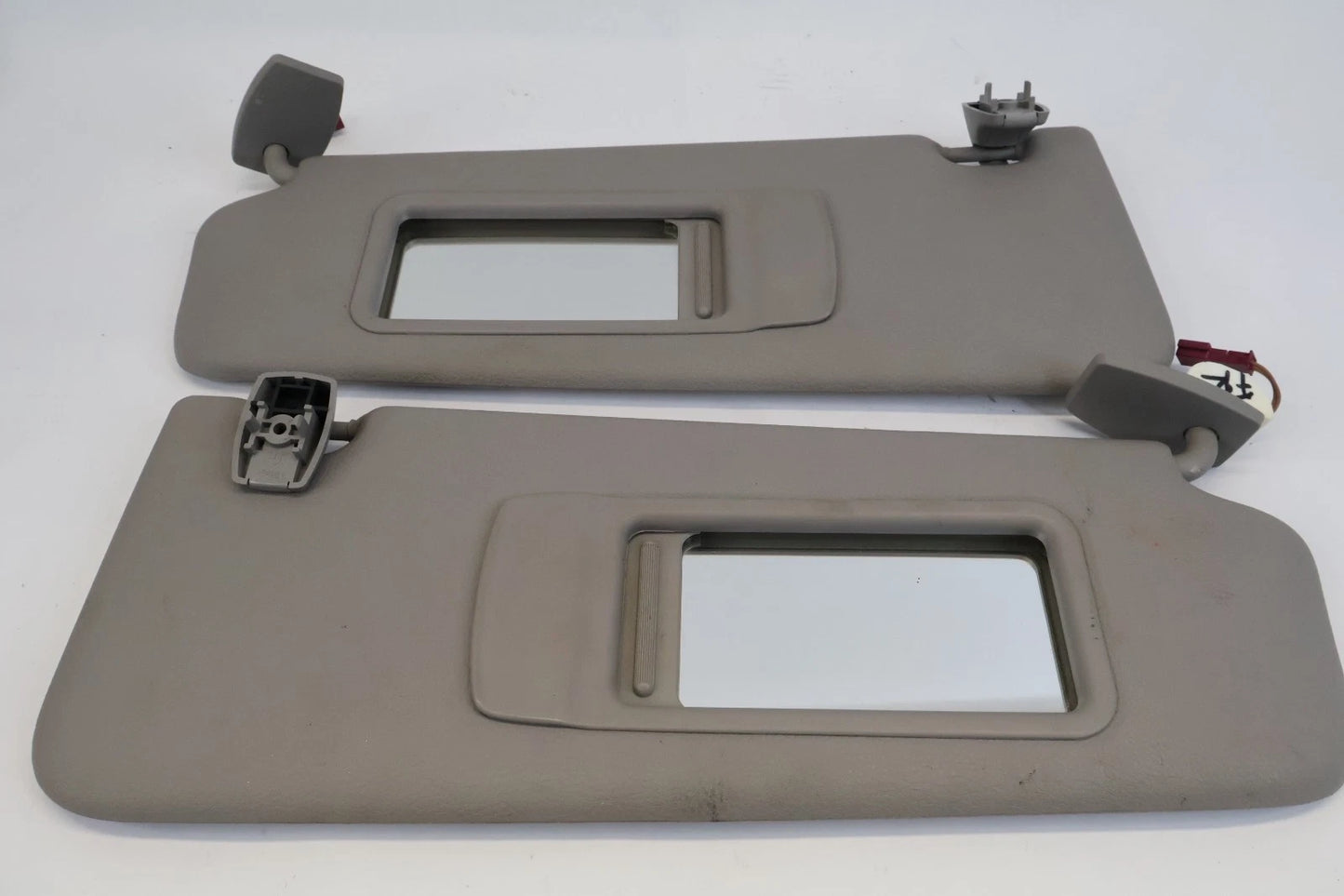 11-16 BMW 528I 535I 550I SUNVISOR SUN VISORS SHADE SET PAIR LH RH W/ MIRROR OEM