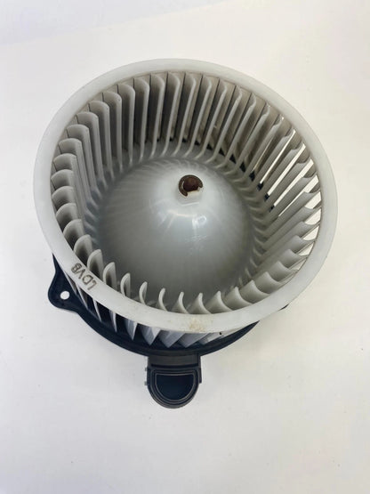 2015-2021 KIA SEDONA 3.3L V6 FWD HVAC AC HEATER BLOWER MOTOR FAN F00S3B2385 OEM