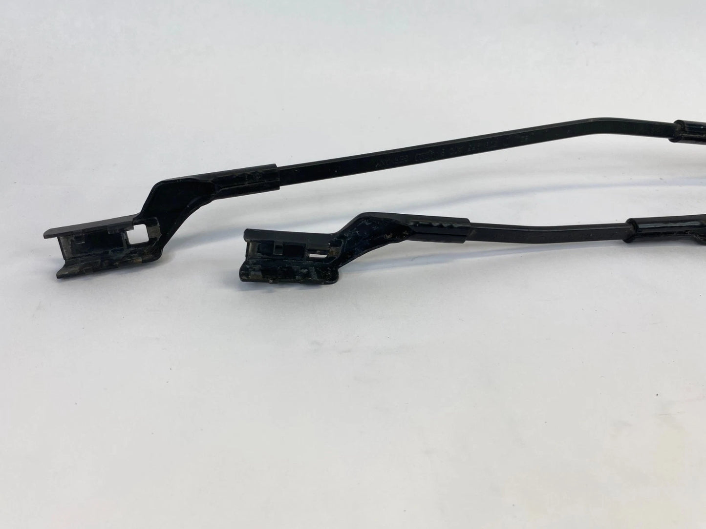 12-17 VOLKSWAGEN CC FRONT WINDSHIELD WIPER ARMS PAIR LEFT RIGHT OEM 3C8955409B