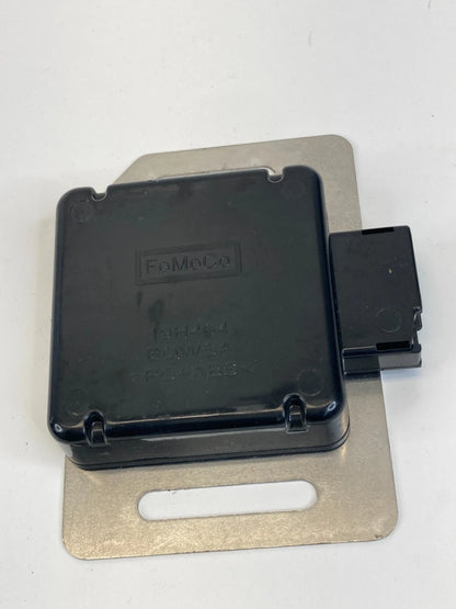 2013-2016 FORD FUSION GPS POSITIONING SYSTEM CONTROL MODULE UNIT OEM