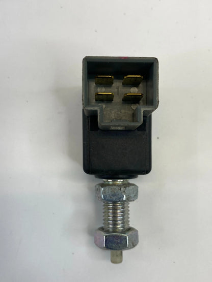 2005-2017 HYUNDAI TUCSON BRAKE LIGHT LAMP STOPLAMP BUTTON SWITCH OEM