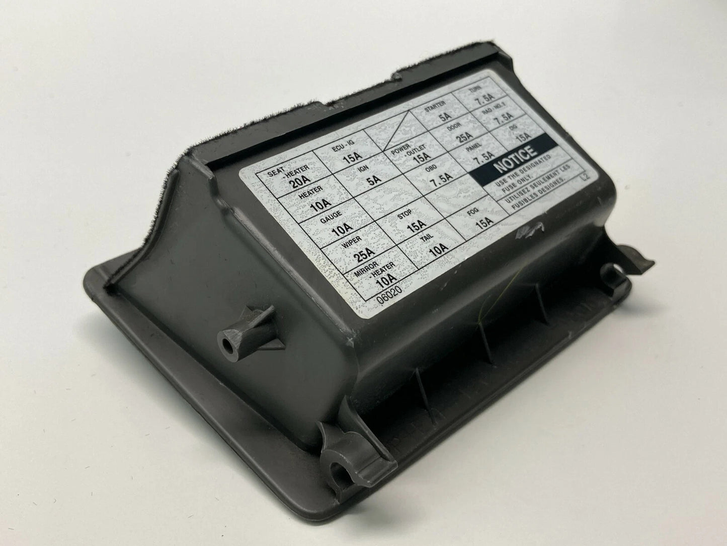 97-01 TOYOTA CAMRY LEFT DASH STORAGE COIN FUSE ACCESS COVER TRIM 55455AA010 OEM