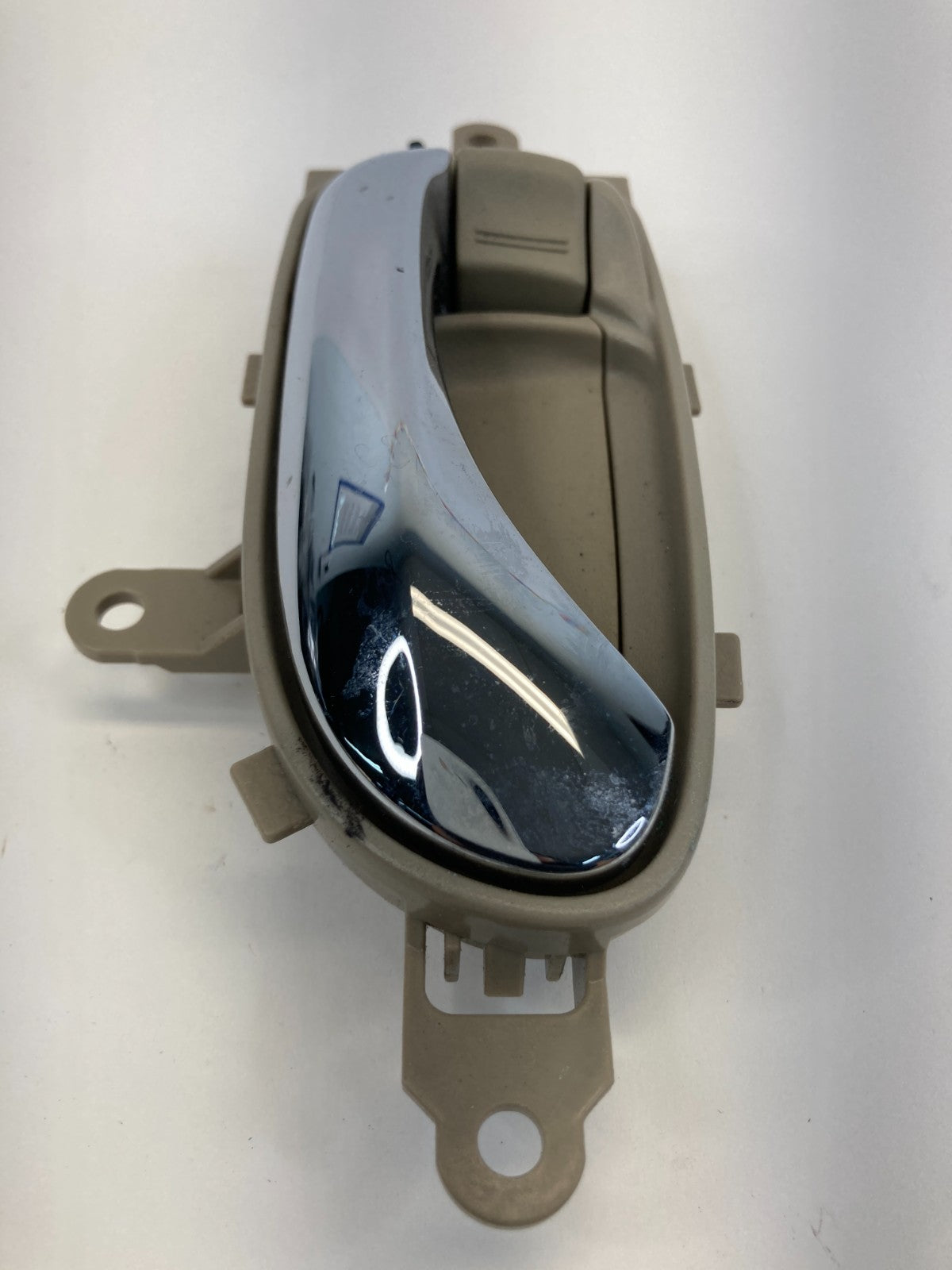 2009-2014 Nissan Murano Rear Left Side Interior Inner Door Handle Assembly OEM