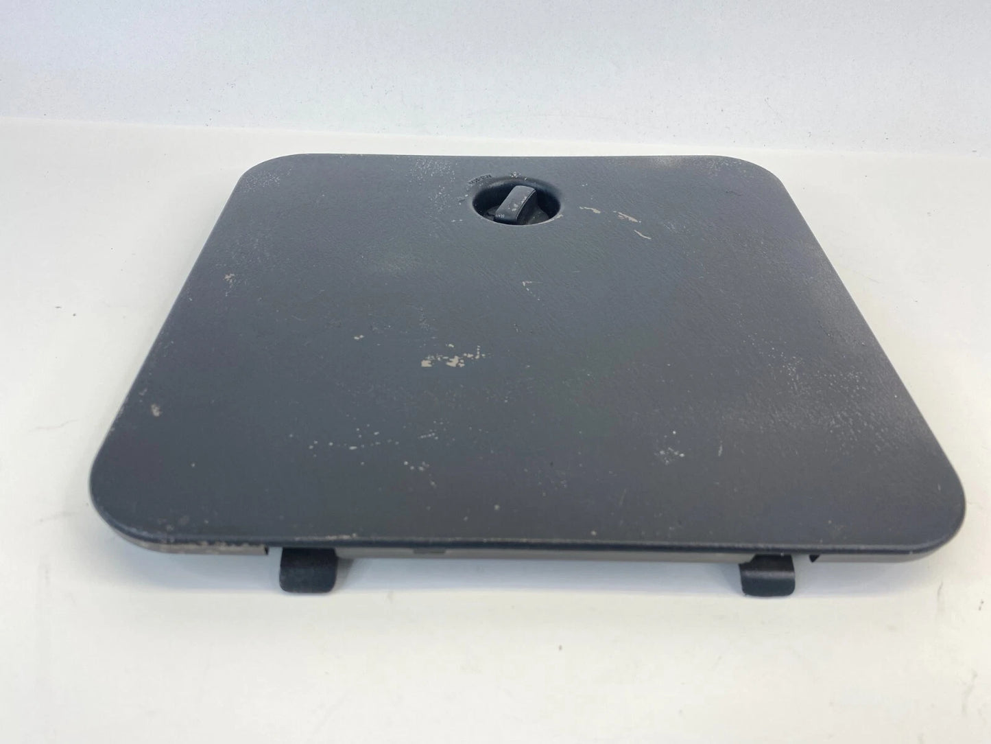 1996-2002 TOYOTA 4RUNNER REAR CARGO COMPARTMENT DOOR ACCESS PANEL 62693-35010