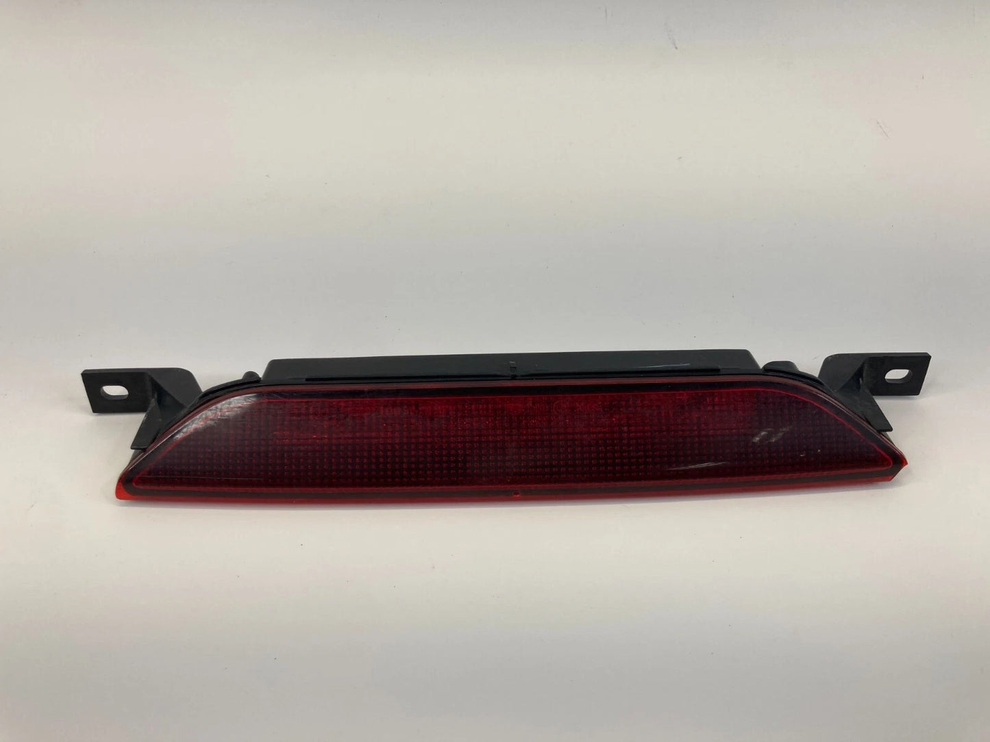 2007-2012 DODGE CALIBER REAR 3RD THIRD BRAKE LIGHT STOP LAMP 05303754AD OEM